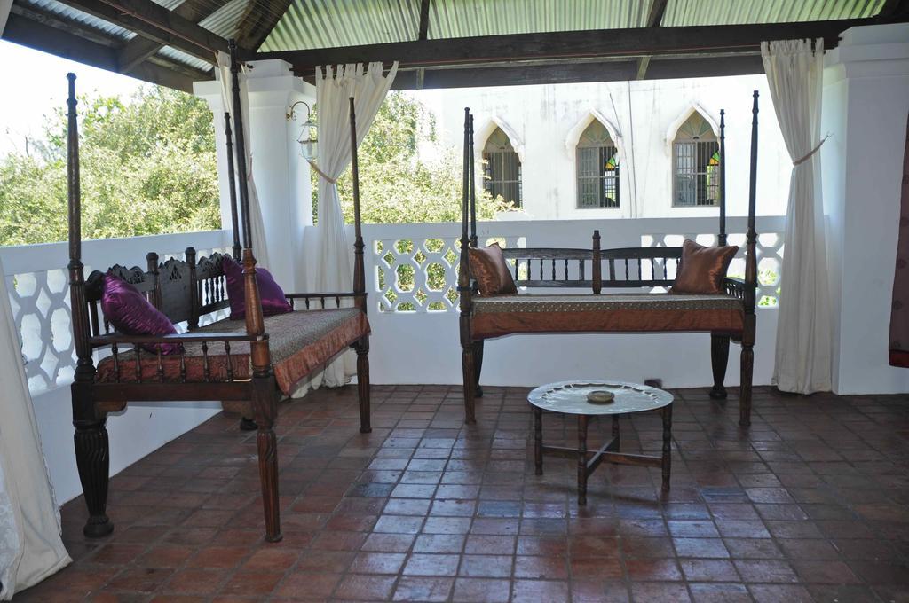 Bed and Breakfast Swahili House Малинди Экстерьер фото