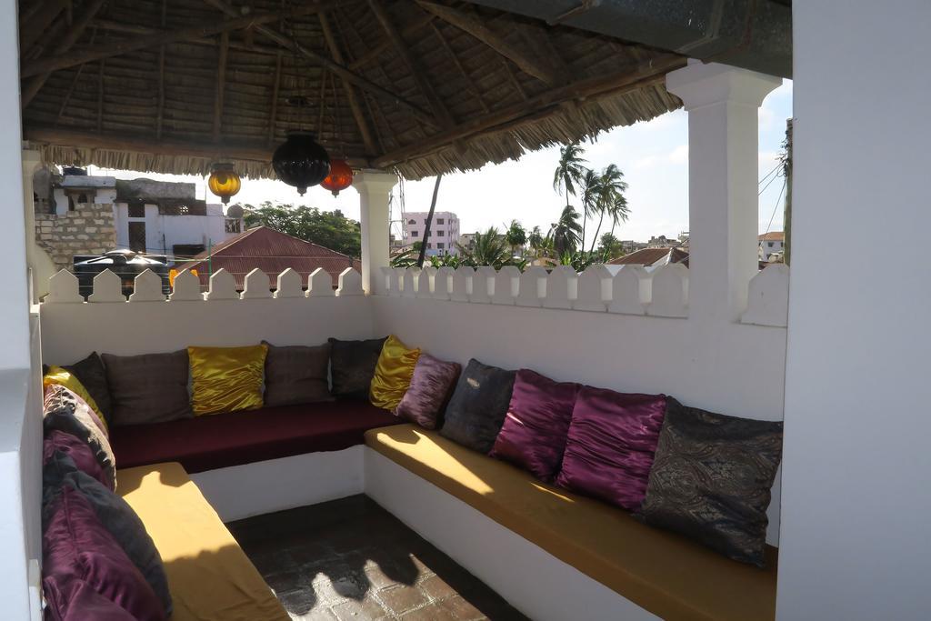 Bed and Breakfast Swahili House Малинди Экстерьер фото